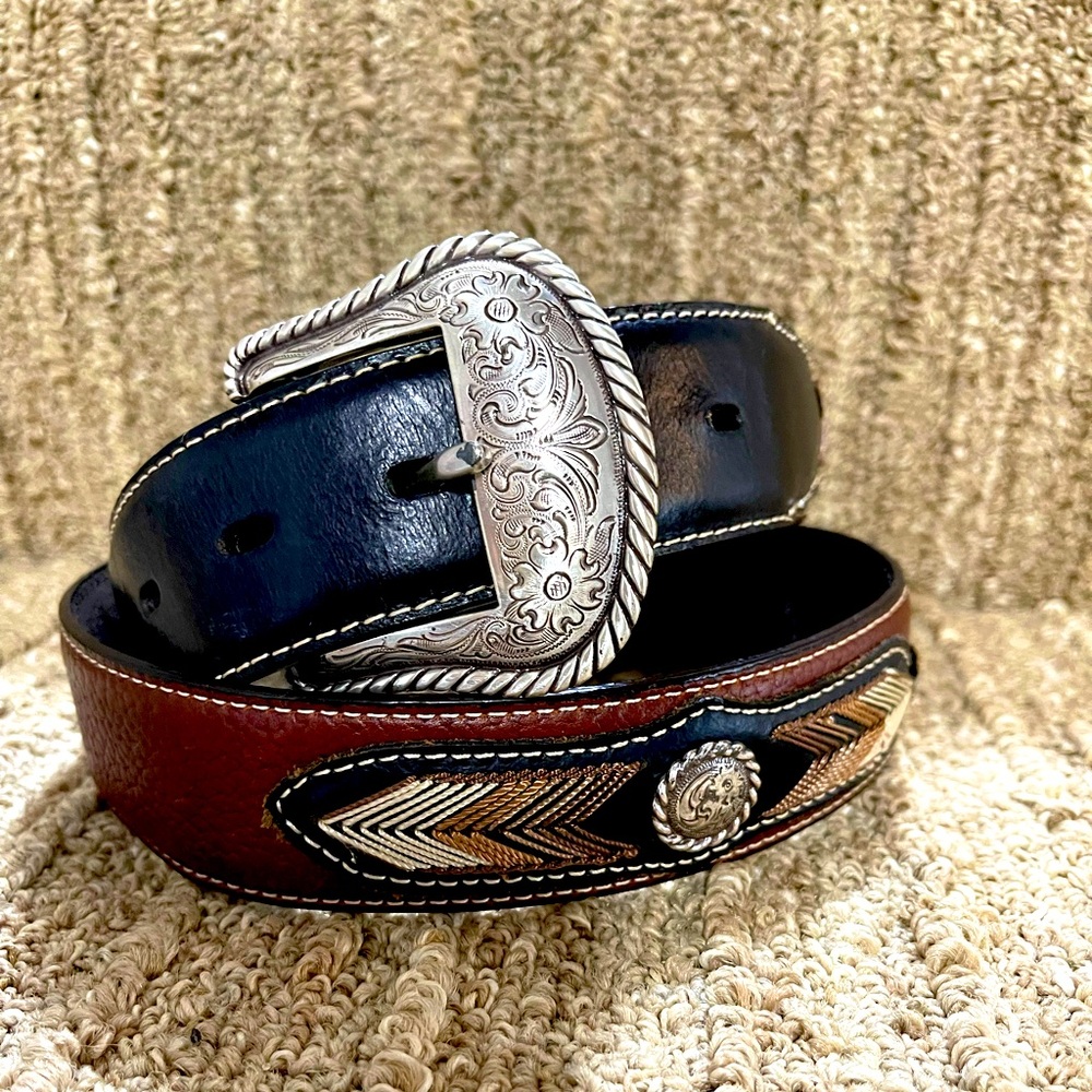 Larry Mahan size 32, Leather Western Belt